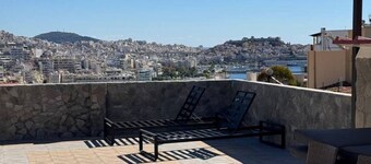 3-bedroom condo in phenomenal Kavala with AC and comfort