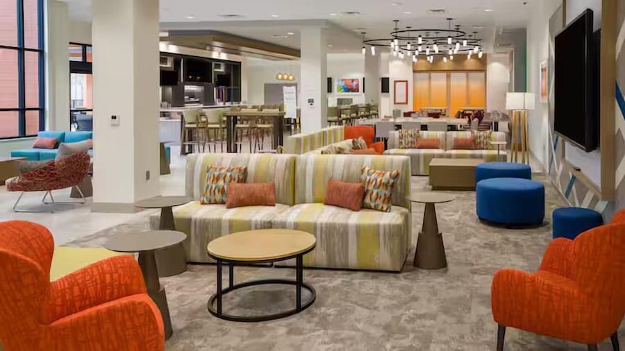 Hilton Garden Inn Kansas City Riverside