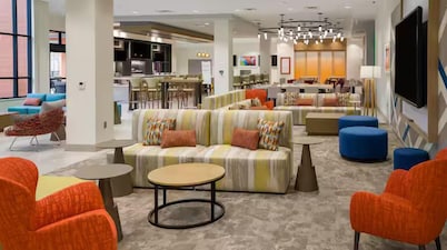 Hilton Garden Inn Kansas City Riverside