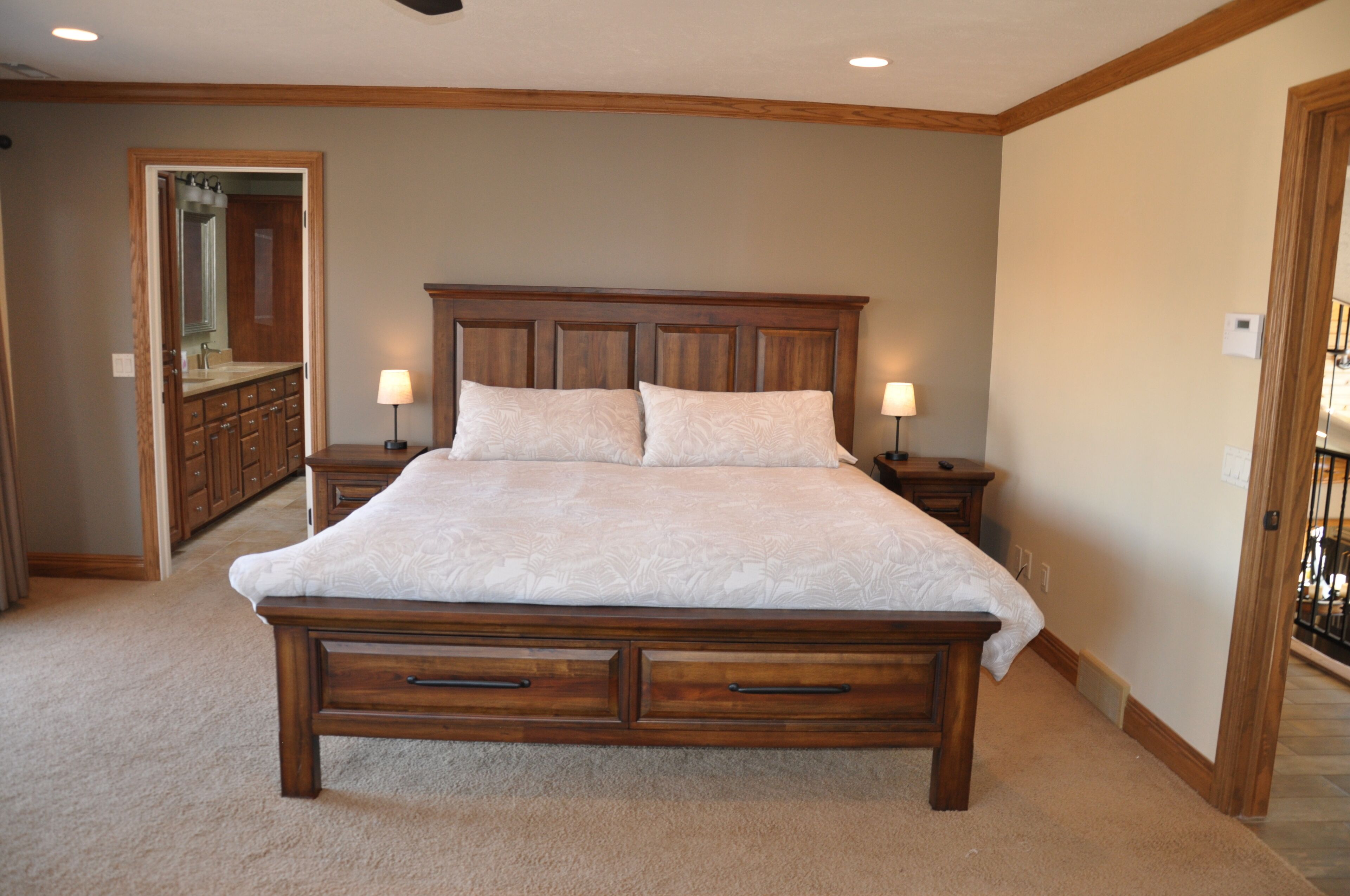 5 chambres, bureau, fer et planche à repasser, Wi-Fi gratuit