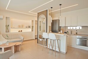 Interior - Kary's Filopappou View 1BR Apartment (Athina)
