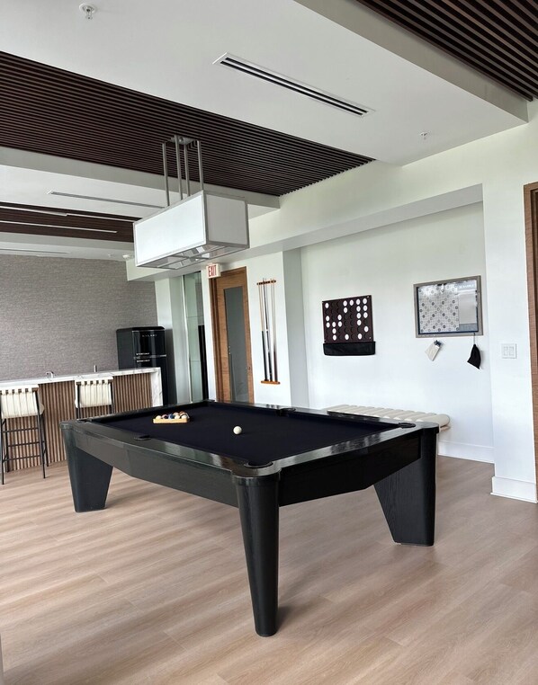 Games room - • Luxury Ocean View 29th Floor Riverfront Escape (fort myers)