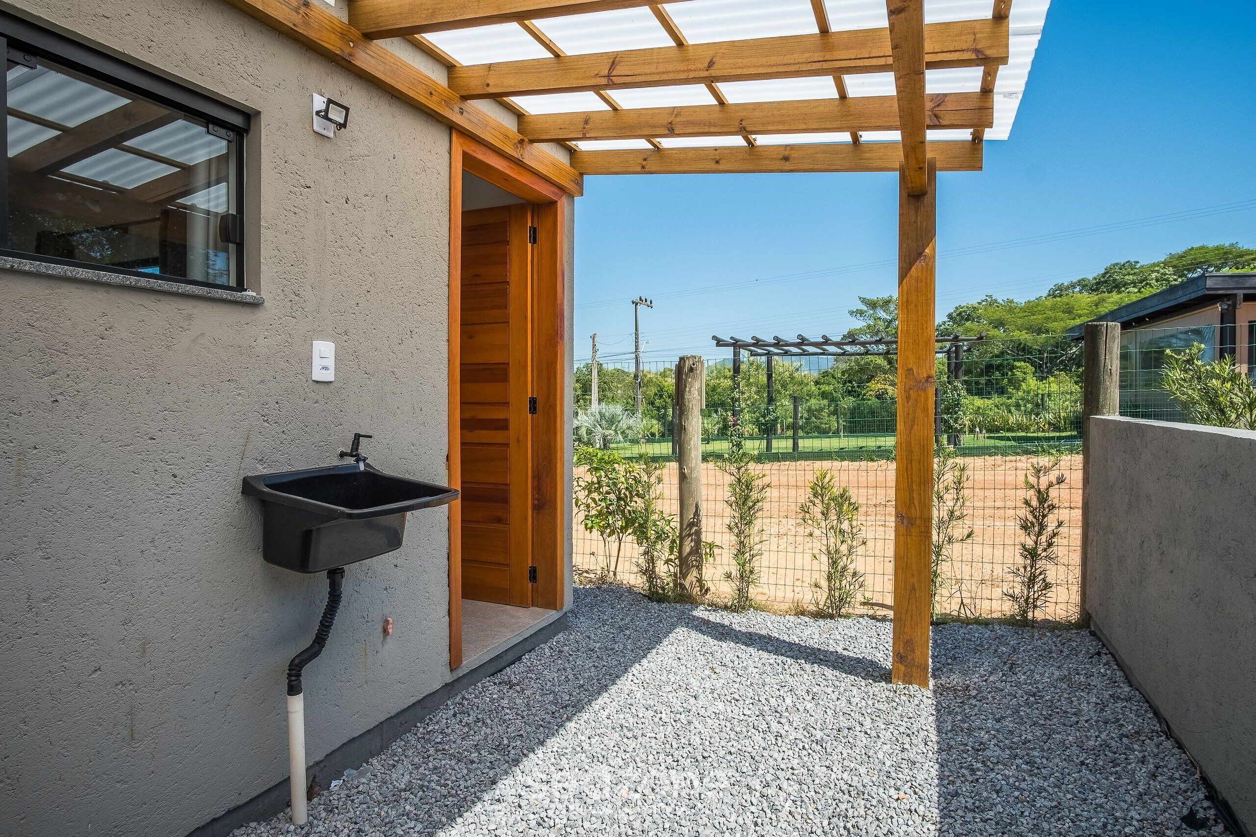 Basic Apartment | Property grounds