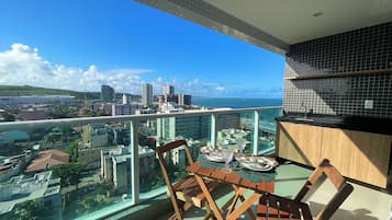 Deluxe Studio, Balcony, Sea View | Iron/ironing board, free WiFi