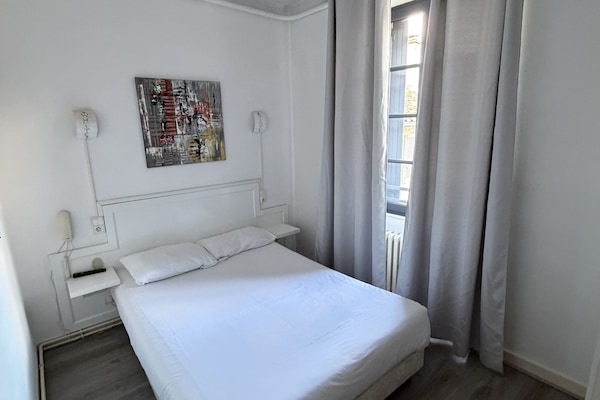 Standard Double Room | Free WiFi