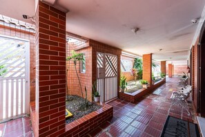 Terrace/patio - Apartamento a 550 m da praia com Wi-Fi e Garagem (Praia Grande)