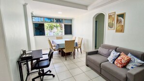 Apartemen Basic | Area keluarga
