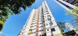 Exterior - COBAR0147 - Edificio Beira Valle (Salvador)