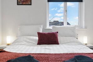 3 Schlafzimmer, Bügeleisen/Bügelbrett, Internetzugang, Bettwäsche