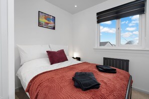 アイロン / アイロン台、インターネット、ベッドシーツ