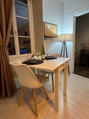 Dining - Vrbo Property (Masevaux-Niederbruck)