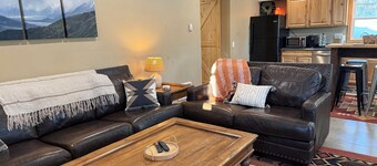 Private 1-bedroom apartment in West Liberty perfect for your stay