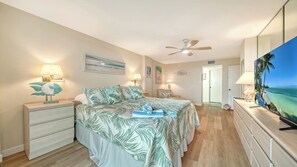 Silitysrauta/-lauta, Wi-Fi, vuodevaatteet