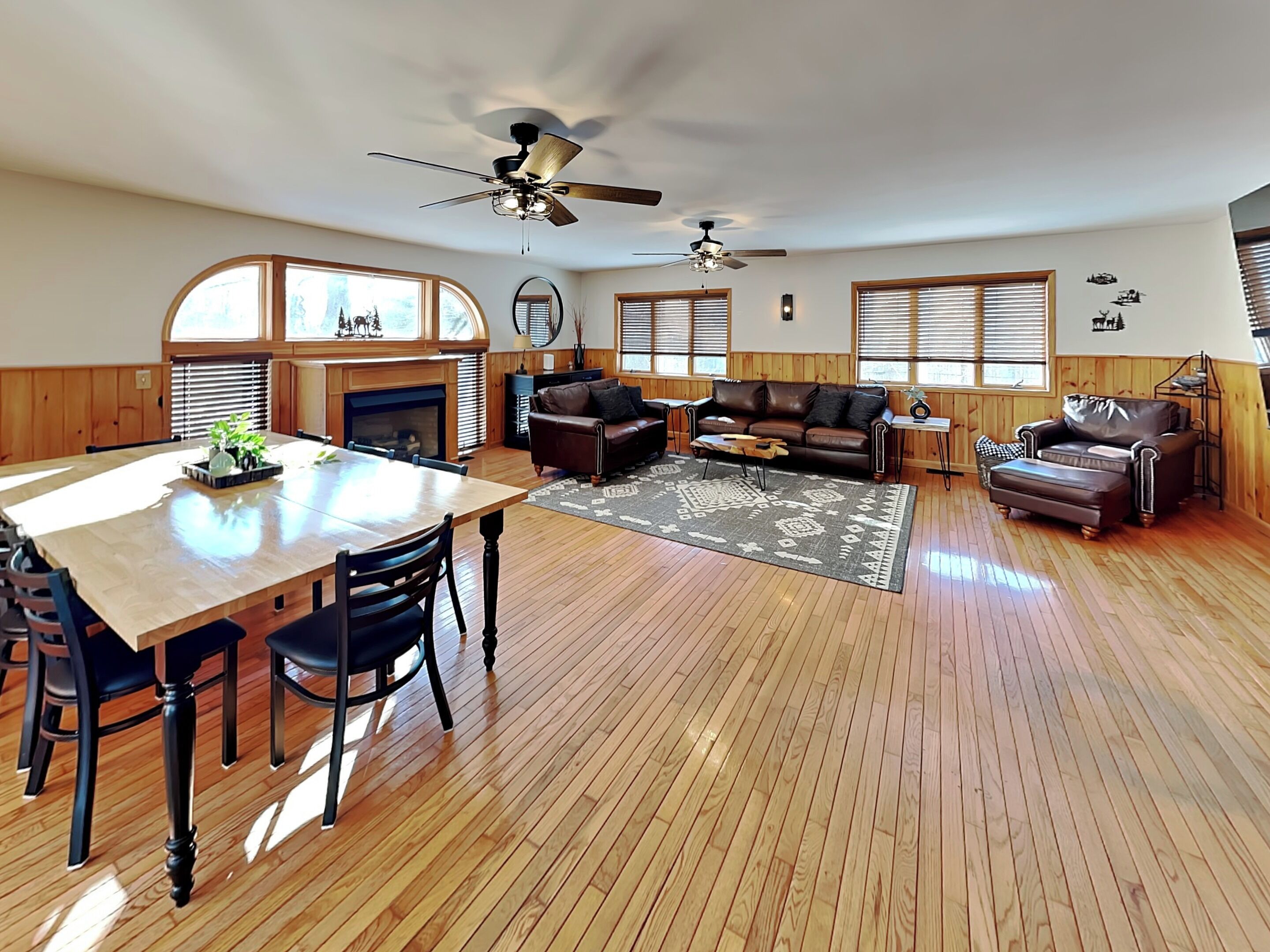 ด้านหน้าที่พัก