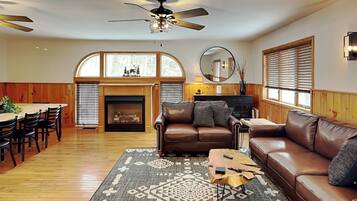 House (5 Bedrooms) | Property amenity