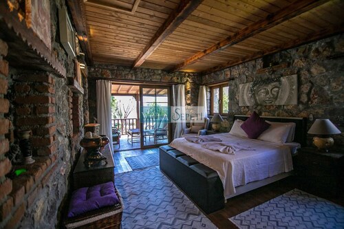 “Charming Stone Villa in Central Kayakoy – Peace & Nature”