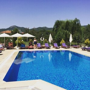 Pool - “Charming Stone Villa in Central Kayakoy – Peace & Nature” (Kayaköy)