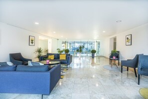 Lobby - 1 Bed flat | City Center | Sleeps 4 | Hi Quality (Greater London)