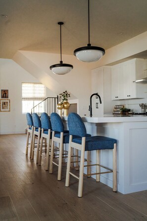 Dining - Game night in your theater, stargazing from the hot tub. Sunday brunch in a chef's kitchen (or with our optional private chef, Marvin). The Benton is a 3,600 sq ft experience in one of Denver's coolest neighborhoods. (Denver)