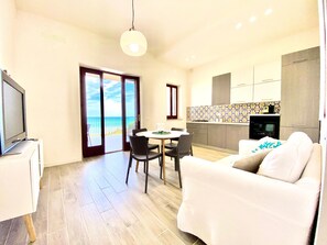 Interior - Riva Marina, on the beach (ALCAMO)