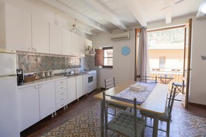 Microondas, horno y parrilla de estufa 