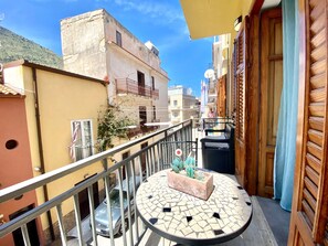 Property grounds - Casa Alexa, private terrace and private barbecue (CASTELLAMMARE DEL GOLFO)