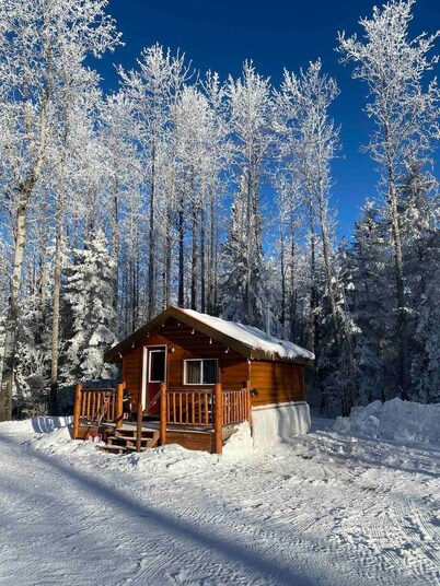 The Sheep Camp cabin- Bear Creek Cabins