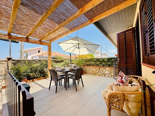 Dimora di Angela 100 meters from the sea