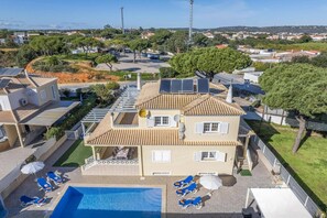 Exterior - Villa Caly by Villa Plus (Olhos de Água)