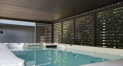 Luxury detached wellness villa with sauna and jacuzzi