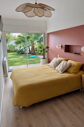 Fer et planche à repasser, Wi-Fi, draps fournis