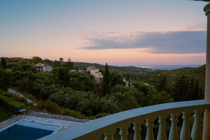 Property grounds - Villa Armonia A by Corfu Stay Solutions, Villa (Corfu)