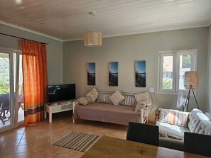 Smart TV - Villa Armonia B by Corfu Stay Solutions, Villa (Corfu)