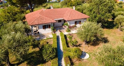 Koustas House by Corfu Stay Solutions, Home