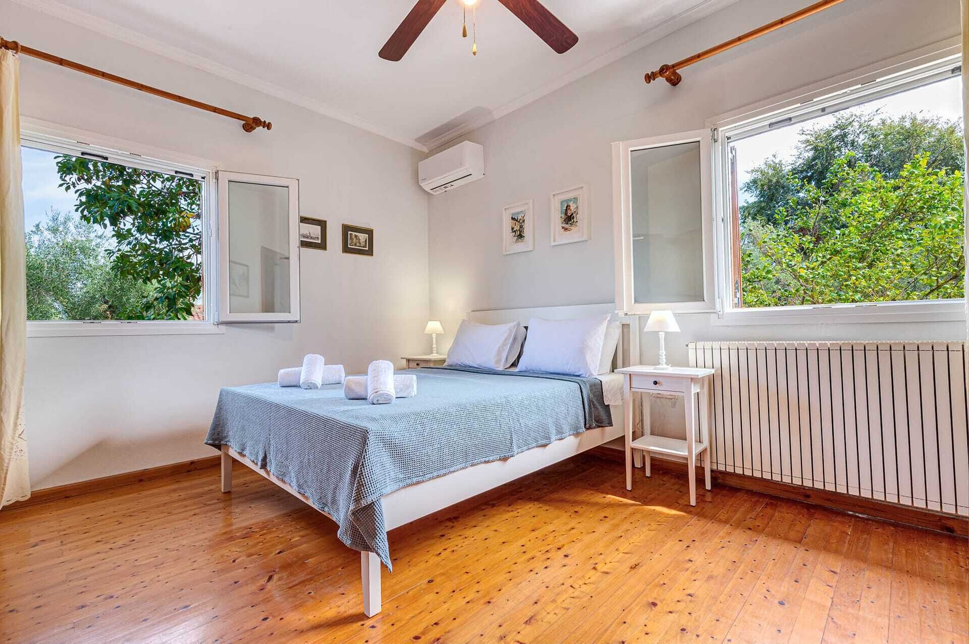 Iron/ironing board, travel crib, free WiFi, bed sheets