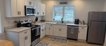 Relaxing Rutland Retreat Near Skiing, Dining & Hiking