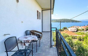 Property grounds - Cozy apartment in Necujam with WiFi (Necujam)
