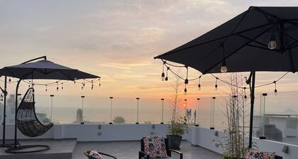 Exclusive apartment with pool in Pulpos Beach