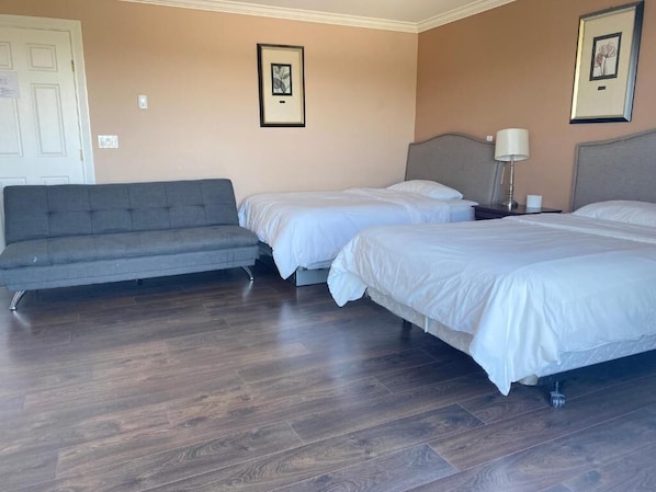 Chambre Confort double ou avec lits jumeaux | Accès au Wi-Fi (inclus)
