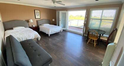 Vancouver Airport Blueberry Manor