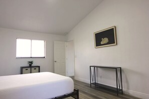 2 chambres, bureau, fer et planche à repasser, Wi-Fi