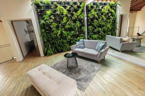 Interior - Duplex en el Primer Parque de laureles (Medellín)