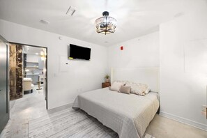 Ferros/tábuas de passar roupa, Wi-Fi, roupa de cama