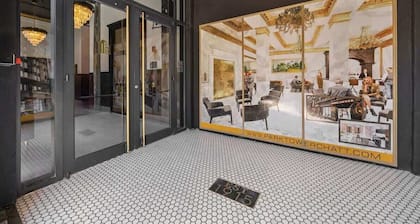Park Hotel 1BR Suite 210