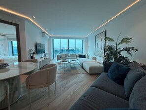 Living area - Duplex apartment with swimming pool (Tunis)