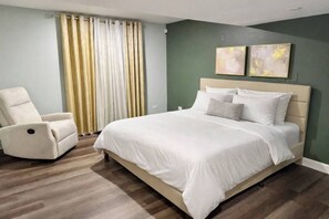 Strykejern/-brett, wi-fi og sengetøy