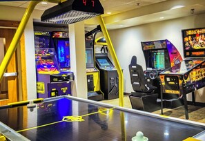 Spielezimmer