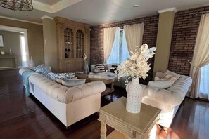 Living area - Casa Marieta, a place of peace and tranquility. (B.C.)