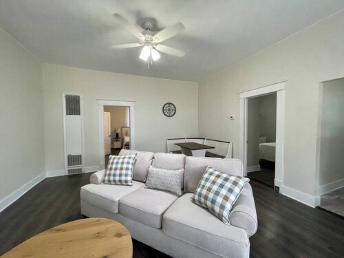 Cozy, Comfy Apartment in Hamlet, NC