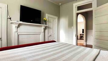 2 dormitorios, tabla de planchar con plancha, wifi y ropa de cama